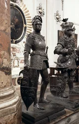 Roi Arthur, statue du tombeau de Maximilien Ier, Innsbruck, 1513 (bronze)